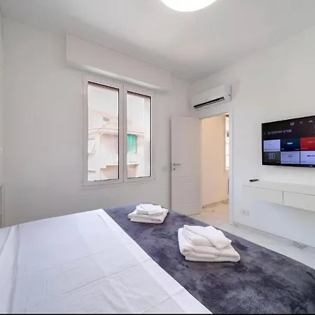 Aurora Apartment Sanremo